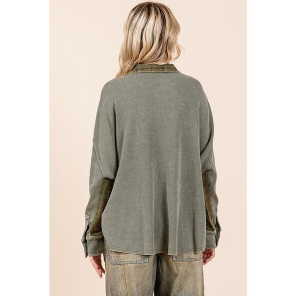 Mittoshop Mineral Washed Plaid Pattern Button Down Chest Pockets Shacket | Olive - Picture 3 of 6